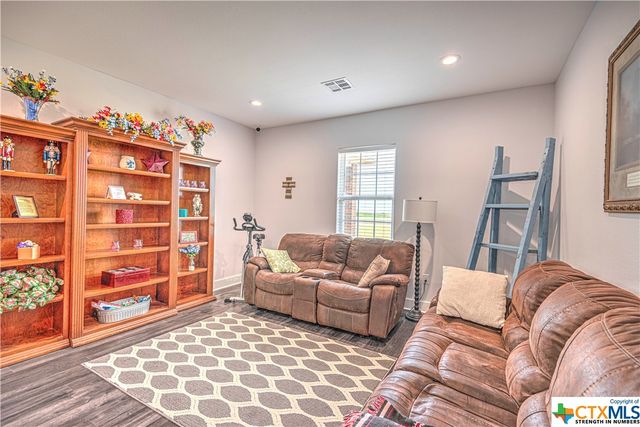 4948 Woodlawn Road, Lorena, TX 76655