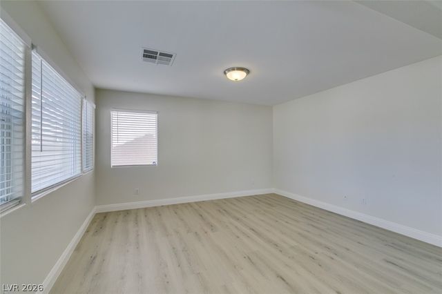 8021 Copperhead Creek Street, Las Vegas, NV 89143