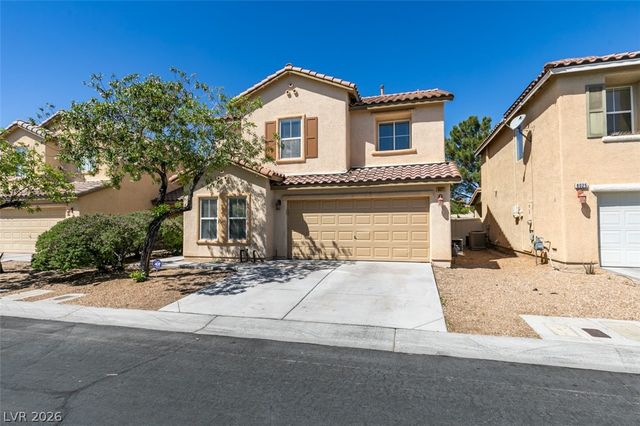 8021 Copperhead Creek Street, Las Vegas, NV 89143