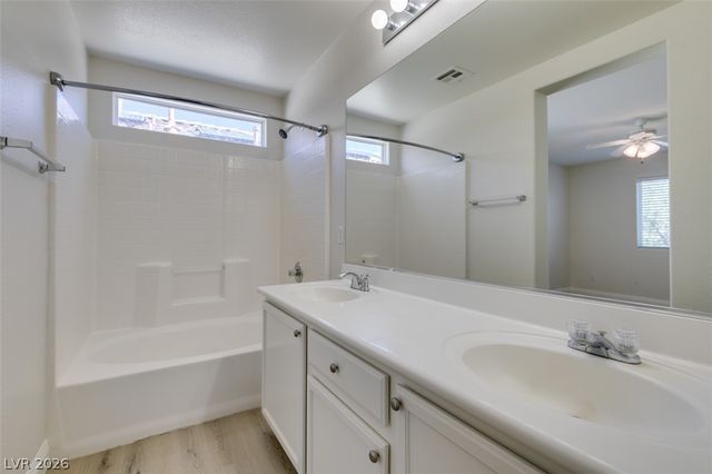 8021 Copperhead Creek Street, Las Vegas, NV 89143