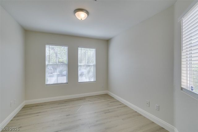 8021 Copperhead Creek Street, Las Vegas, NV 89143