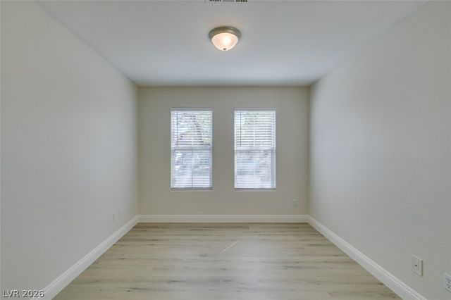 8021 Copperhead Creek Street, Las Vegas, NV 89143