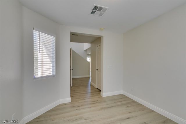 8021 Copperhead Creek Street, Las Vegas, NV 89143