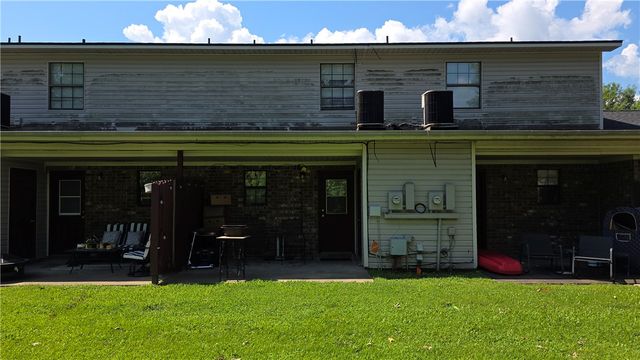 1405 E O Street, Russellville, AR 72801