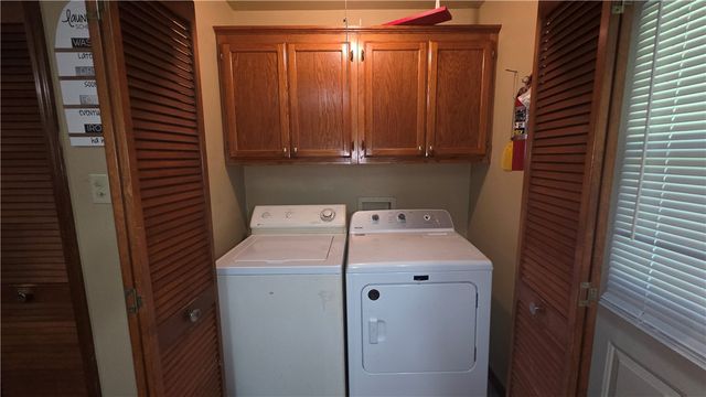 1405 E O Street, Russellville, AR 72801