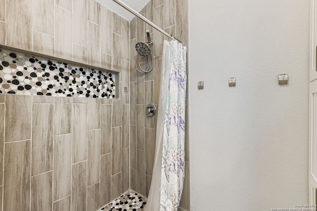 430 Hampshire Ave, San Antonio, TX 78210