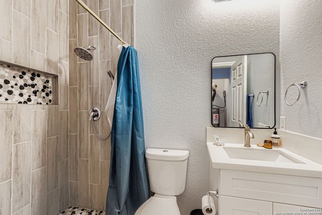 430 Hampshire Ave, San Antonio, TX 78210