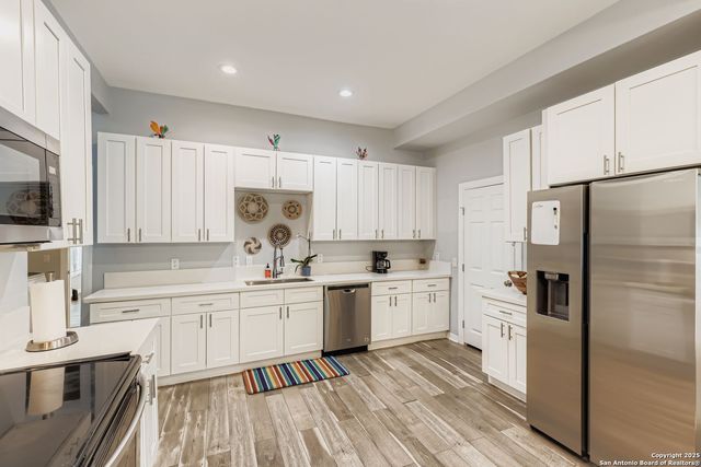 430 Hampshire Ave, San Antonio, TX 78210