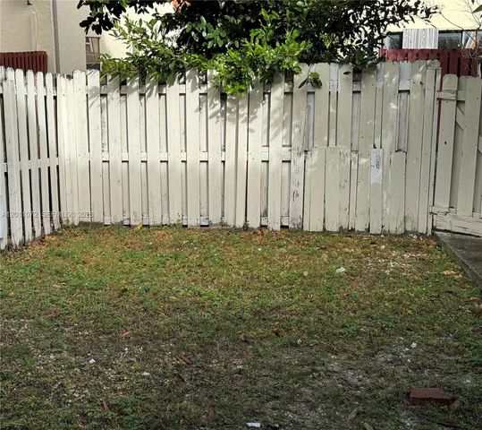 3811 Simms St 3811, Hollywood, FL 33021