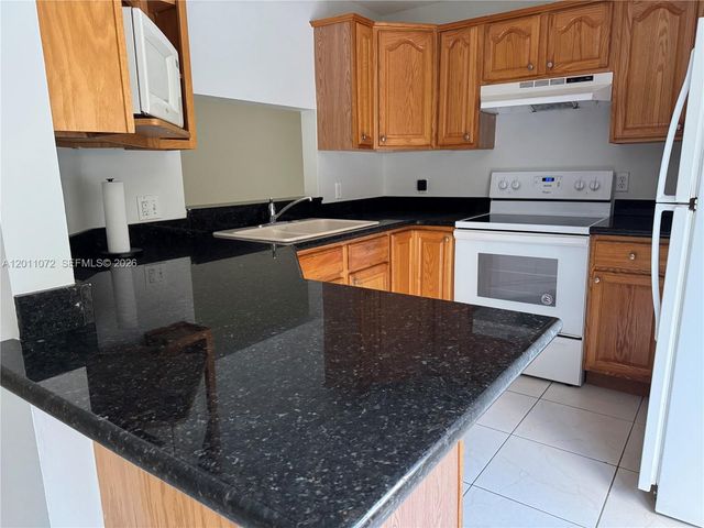 3811 Simms St 3811, Hollywood, FL 33021