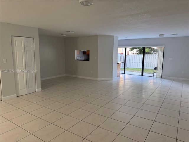 3811 Simms St 3811, Hollywood, FL 33021