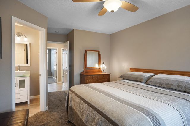 6649 Shenandoah River Court NE, Rio Rancho, NM 87144