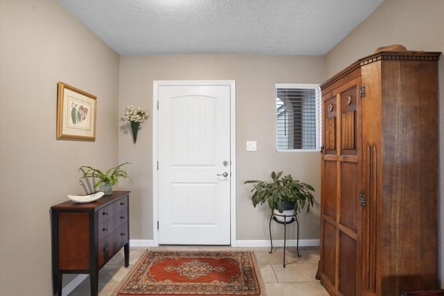 6649 Shenandoah River Court NE, Rio Rancho, NM 87144