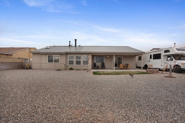 6649 Shenandoah River Court NE, Rio Rancho, NM 87144