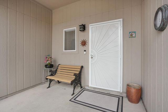 6649 Shenandoah River Court NE, Rio Rancho, NM 87144