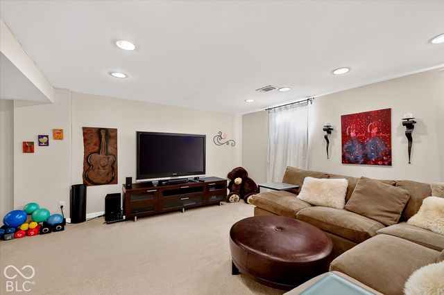 5825 N Lasalle Street, Indianapolis, IN 46220