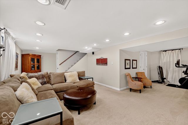 5825 N Lasalle Street, Indianapolis, IN 46220