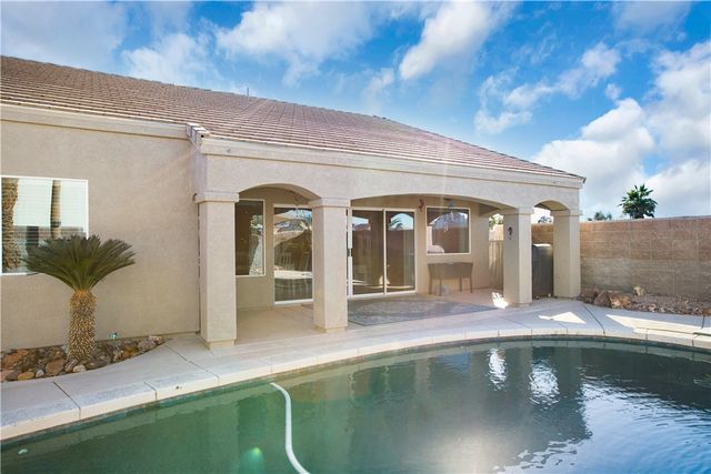 2029 E Desert Greens Drive, Fort Mohave, AZ 86426