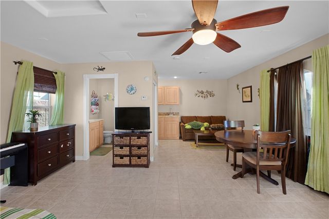 2029 E Desert Greens Drive, Fort Mohave, AZ 86426