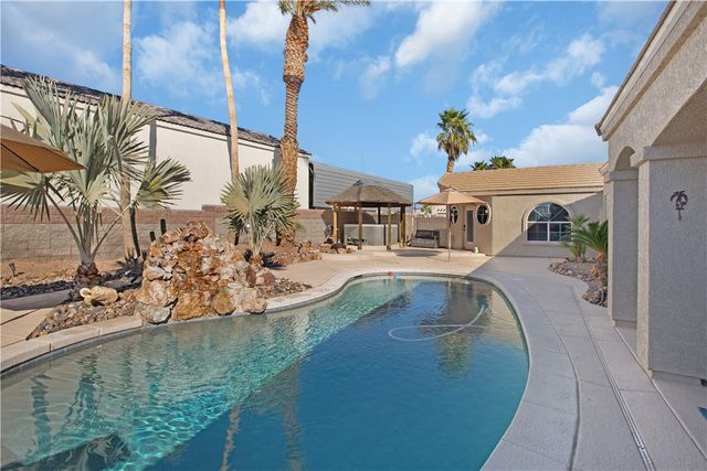 2029 E Desert Greens Drive, Fort Mohave, AZ 86426