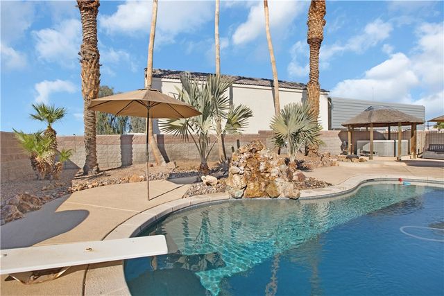 2029 E Desert Greens Drive, Fort Mohave, AZ 86426