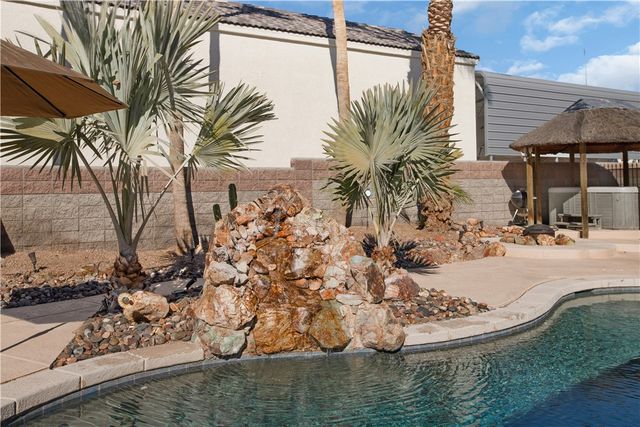 2029 E Desert Greens Drive, Fort Mohave, AZ 86426