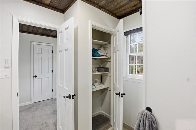 552 Cesarea NW Place, Lilburn, GA 30047