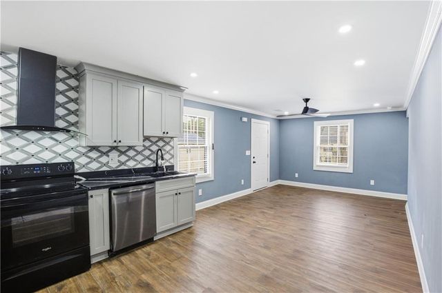 552 Cesarea NW Place, Lilburn, GA 30047