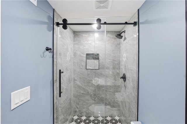 552 Cesarea NW Place, Lilburn, GA 30047