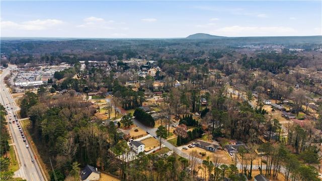 552 Cesarea NW Place, Lilburn, GA 30047