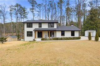 552 Cesarea NW Place, Lilburn, GA 30047