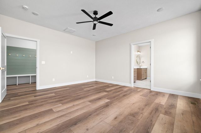 118 Country Corner Drive Street, Clever, MO 65631