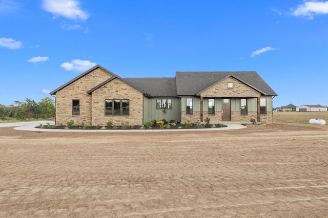 118 Country Corner Drive Street, Clever, MO 65631