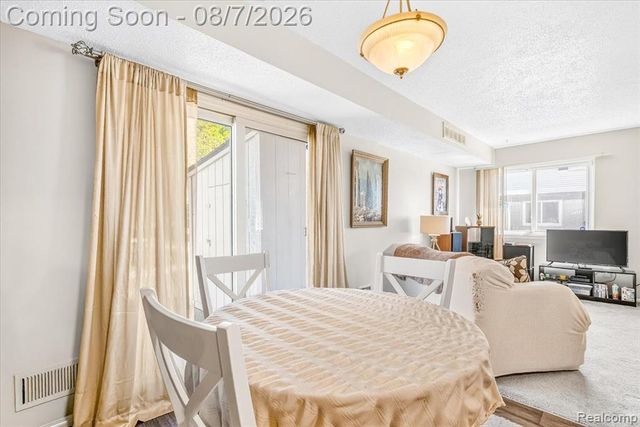 41282 N Woodbury Green Drive, Belleville, MI 48111