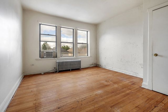 5501 W Quincy Street, Chicago, IL 60644
