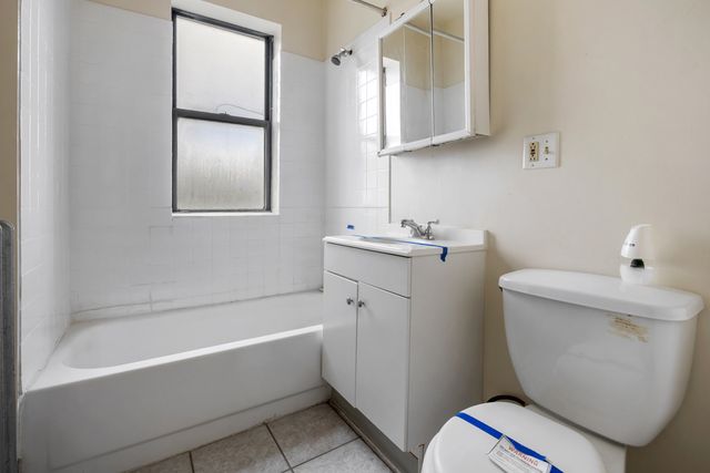 5501 W Quincy Street, Chicago, IL 60644