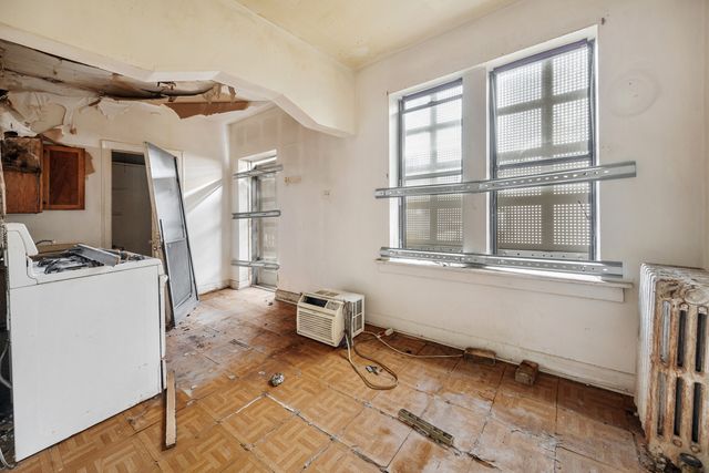 5501 W Quincy Street, Chicago, IL 60644