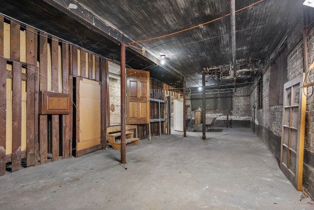 5501 W Quincy Street, Chicago, IL 60644