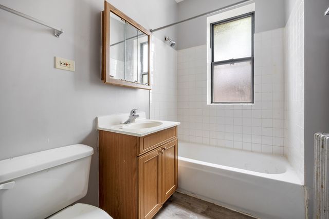 5501 W Quincy Street, Chicago, IL 60644