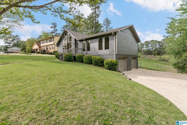221 CRESTSIDE CIRCLE, Bessemer, AL 35022