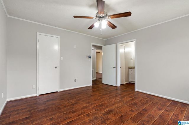 221 CRESTSIDE CIRCLE, Bessemer, AL 35022
