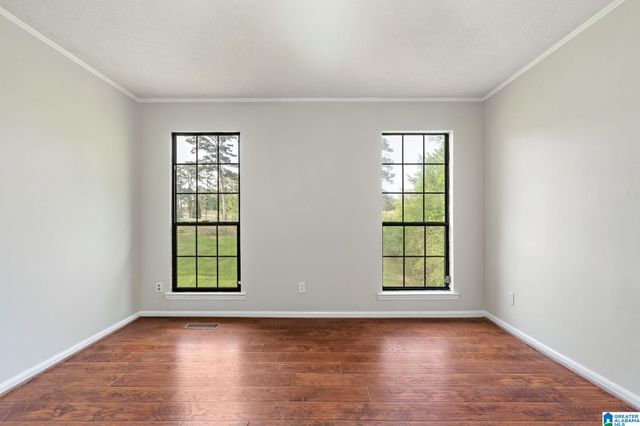 221 CRESTSIDE CIRCLE, Bessemer, AL 35022