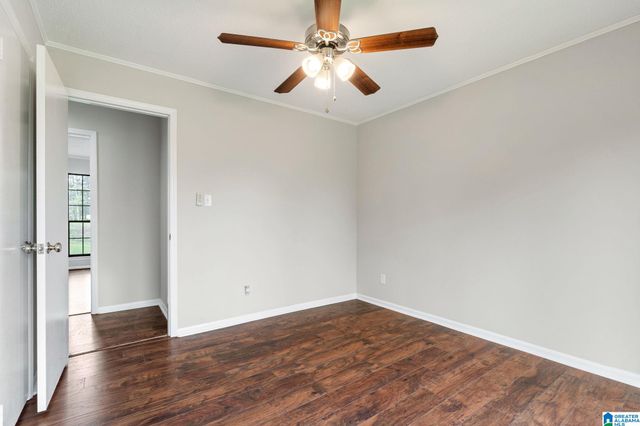 221 CRESTSIDE CIRCLE, Bessemer, AL 35022
