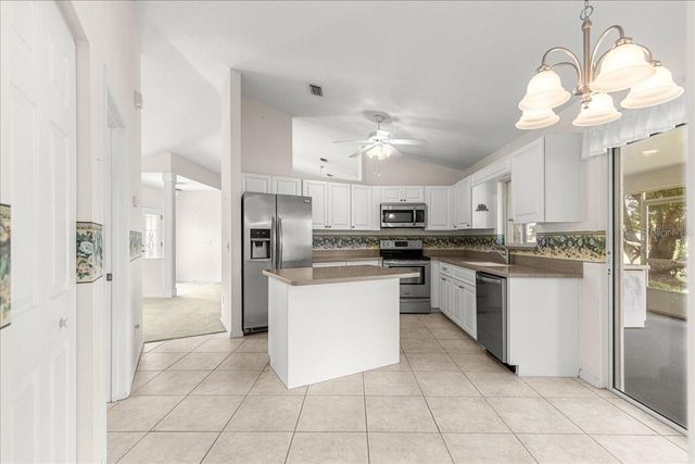 2003 NW 50TH CIRCLE, Ocala, FL 34482
