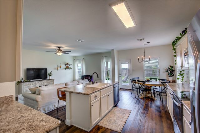 708 Savanna Drive, Josephine, TX 75173