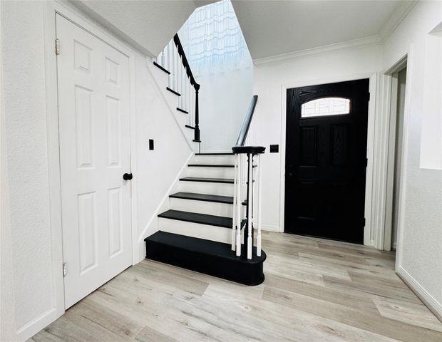 2323 Augusta Drive 43, Houston, TX 77057