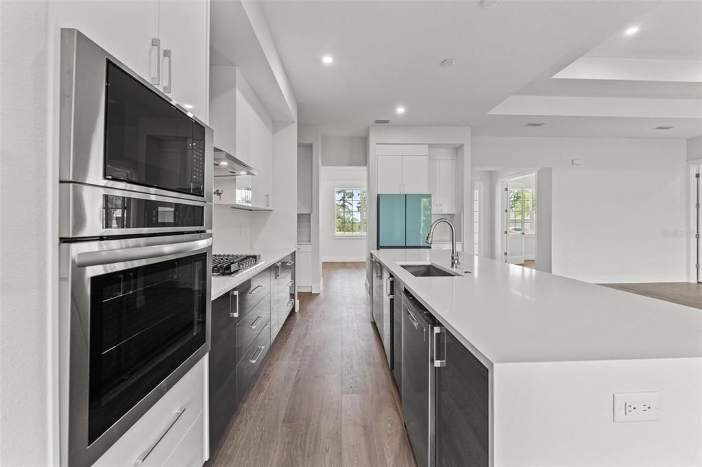Image 11 of property listing at 4748 HICKORY OAK DRIVE, Brooksville, FL 34601