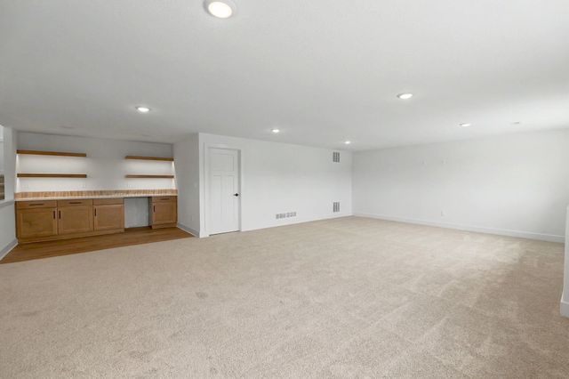 3259 N Bedford St, Wichita, KS 67226