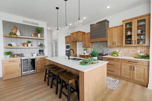 3259 N Bedford St, Wichita, KS 67226