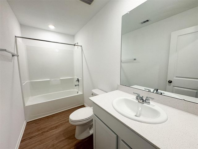 1411 Las Cuevas Drive, Conroe, TX 77301